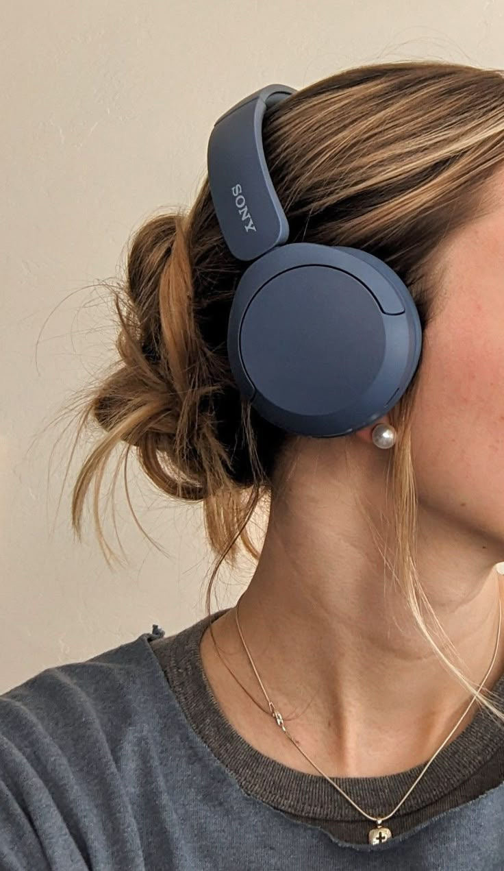 Headsets & Speakers 🎧