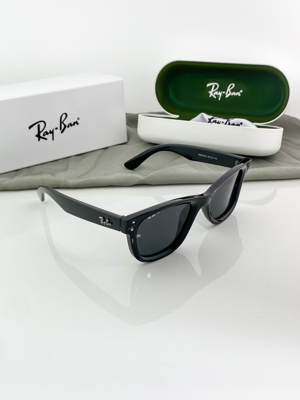 RAYBAN BLACK REVERSE 0502