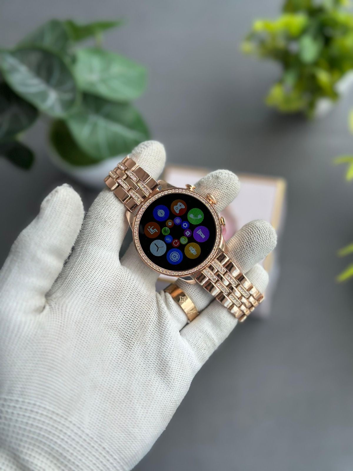 FOSSIL GEN 9 Diamond Strap Edition With Wireless Charging*